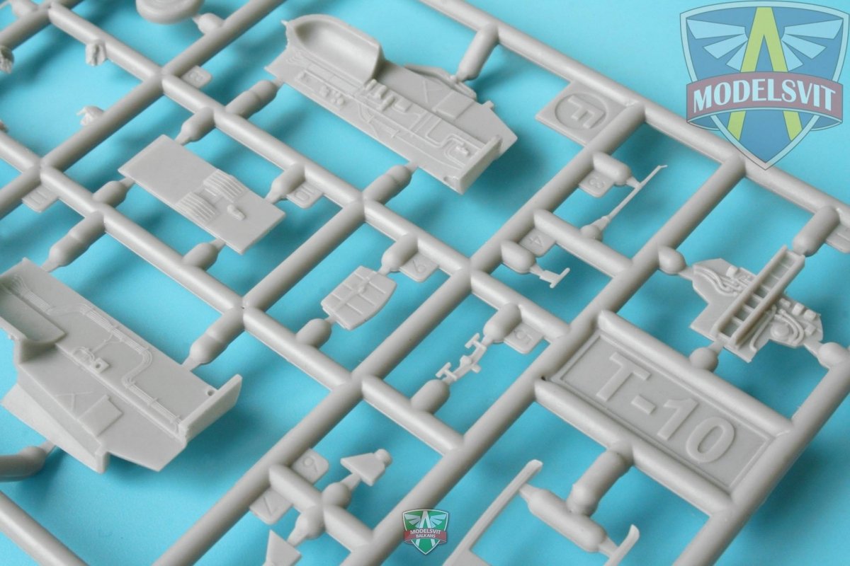 Modelsvit 72049 T-10-10/11 Advanced Frontline Fighter Prototype 1/72 – immagine 4