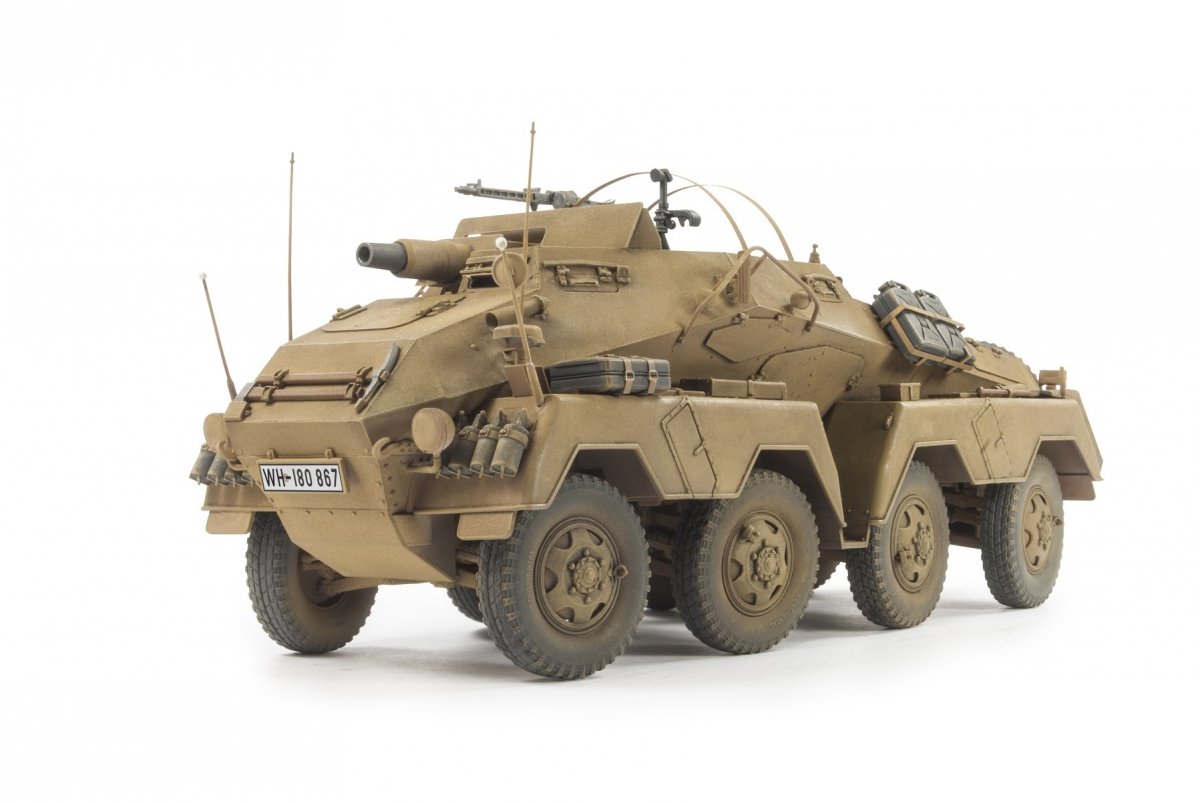 AFV Club 35233 Sd.Kfz.233 8-Rad w/7.5cm Gun – immagine 4