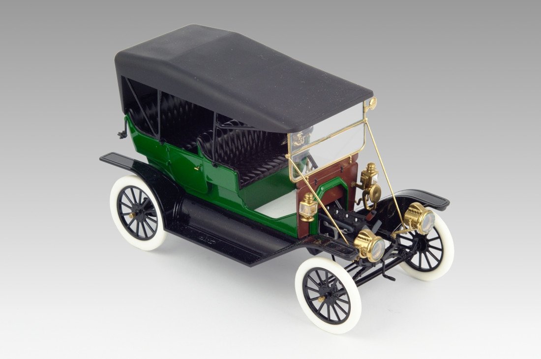 ICM 24002 Model T 1911 Touring, American Passenger Car 1/24 – immagine 5