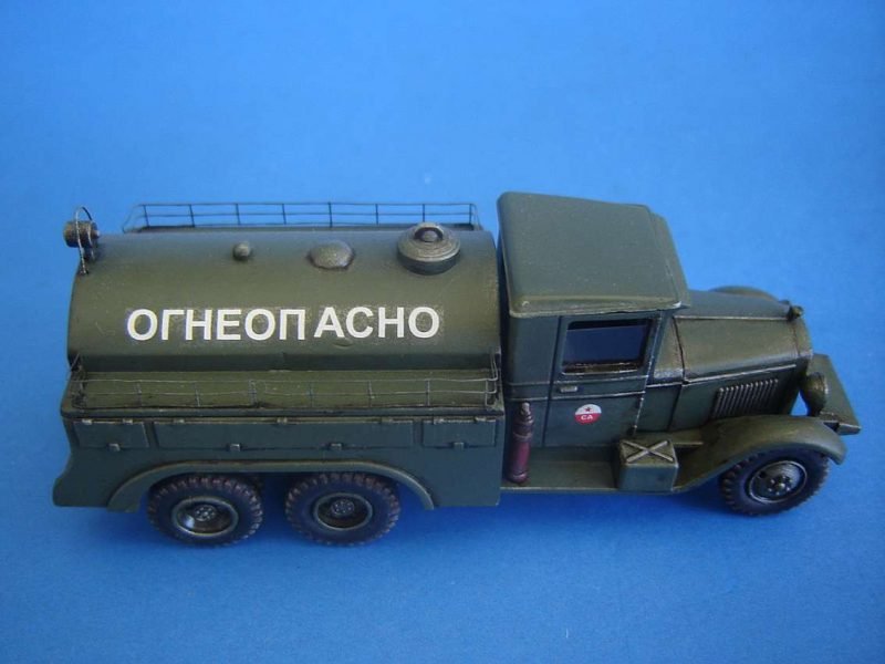 PST 72021 Fuel Truck BZ-35 1/72 – Bild 5