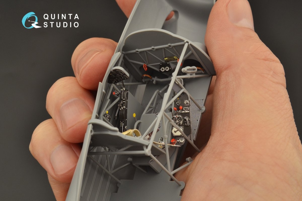 Quinta Studio QD32104 Fiat CR.42 3D-Printed &amp;amp; coloured Interior on decal paper (ICM) 1/32 – immagine 9