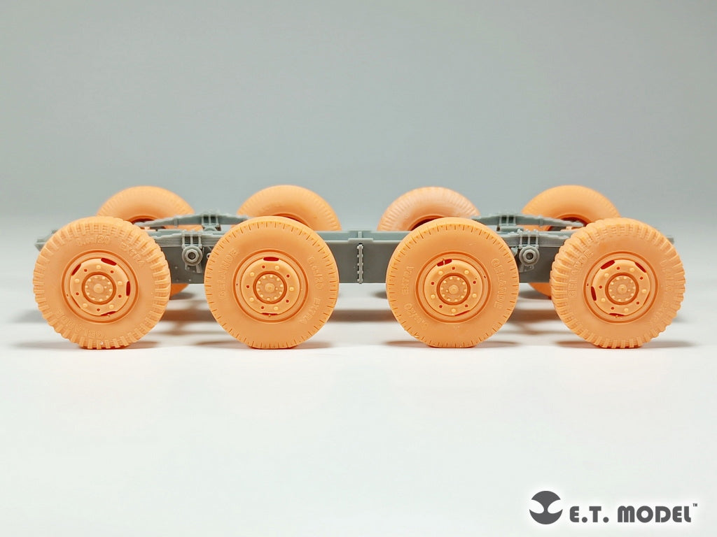 E.T. Model P35-104 WWII German Sd.Kfz.234 Small Diameter Weighted Wheels Type.4 1/35 – Bild 6