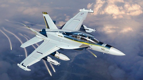 Italeri 2716 EA-18G GROWLER 1/48