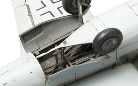Tamiya 61097 Heinkel He162 A-2 Salamander 1/48 – immagine 5
