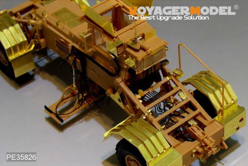 Voyager Model PE35826 Modern US Husky Mk.III Vehicle Mounted Mine Detector (VMMD) For AFV 35347 1/35 – immagine 12