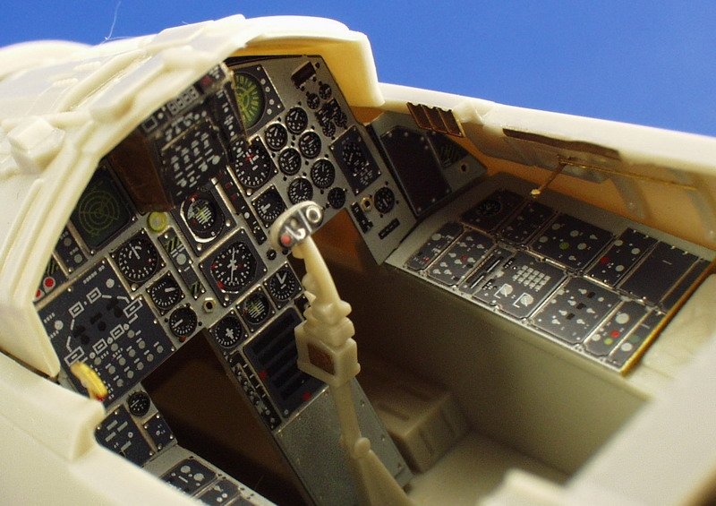 Eduard 32532 F-15C interior 1/32 Tamiya – imagen 4