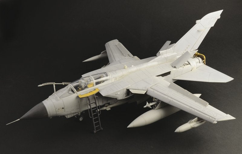 Italeri 2513 TORNADO GR. 4 1/32 – zdjęcie 8