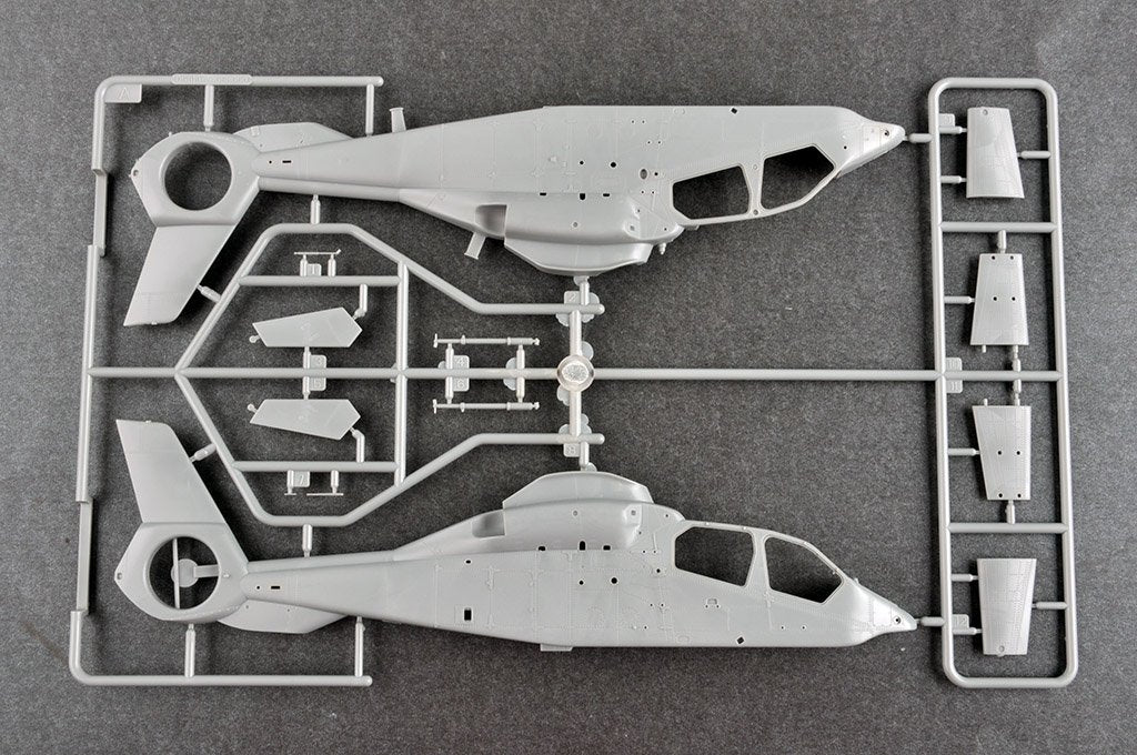 Trumpeter 05819 Z-19 Light Scout / Attack Helicopter 1/48 – image 5