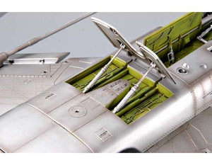 Trumpeter 02232 North American F-100D Fighter 1/32 – immagine 4