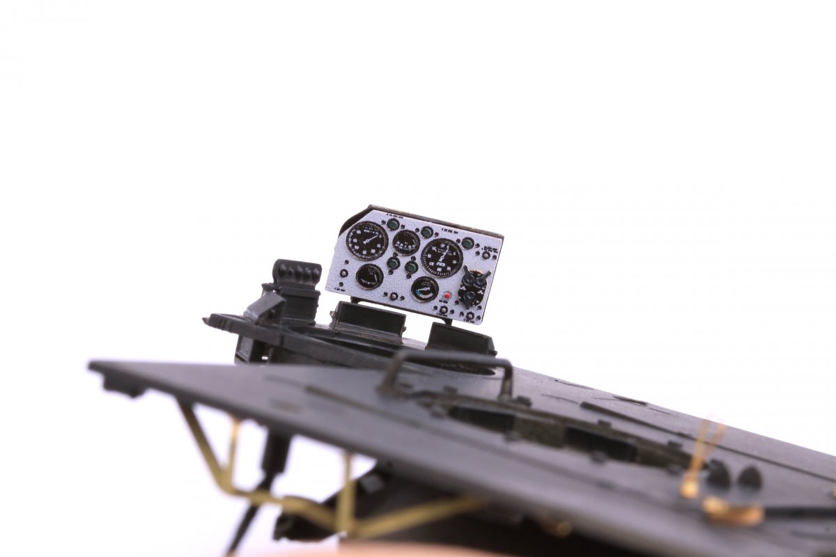 Eduard 36378 M113A ACAV dashboard &amp;amp; seatbelts STEEL AFV CLUB 1/35 – immagine 2