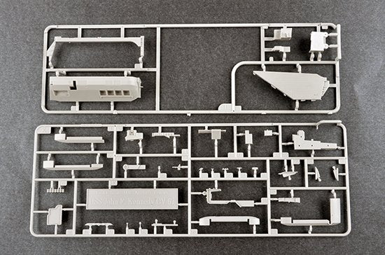 Trumpeter 06716 USS John F. Kennedy CV-67 1/700 – immagine 9