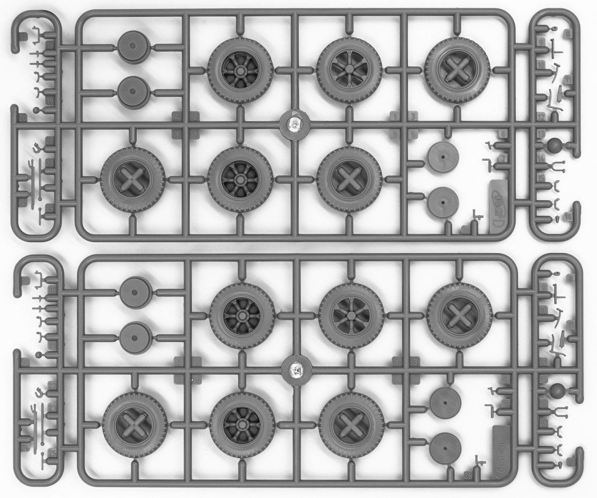 ICM DS3509 Wehrmacht Radio Trucks (Henschel 33D1 Kfz.72, Krupp L3H163 Kfz.72) 1/35 – zdjęcie 7