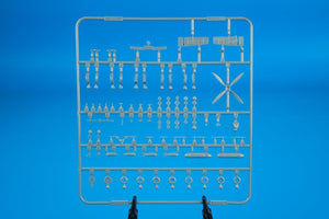 Eduard 70128 Spitfire Mk.VIII 1/72 – immagine 5