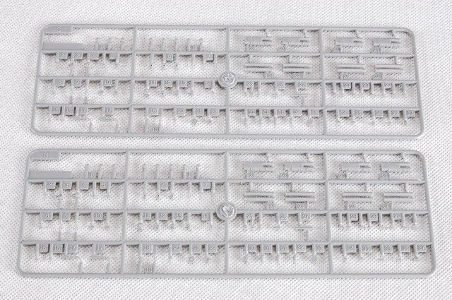 Trumpeter 05720 Russian Navy Slava Class Cruiser Moskva 1/700 – Bild 7