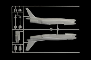 Italeri 2811 North American FJ-2/3 Fury 1/48 – zdjęcie 7