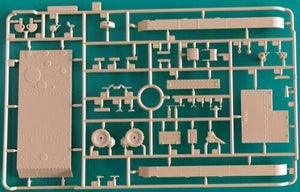 Riich Models CV35A008 Vickers 6-ton Light Tank 1/35 – image 4