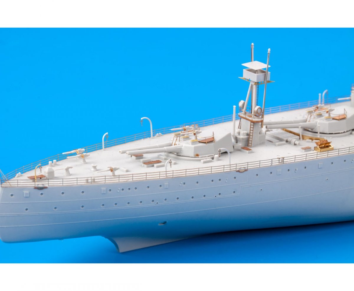 Eduard 53258 HMS Dreadnought 1915 1/350 TRUMPETER – immagine 10
