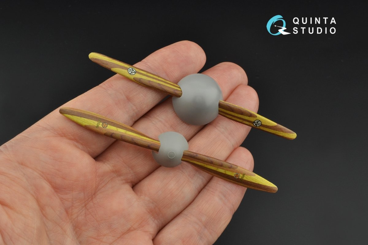 Quinta Studio QP32005 Wooden propellers Axial Wolff (Roden) 1/32 – immagine 3