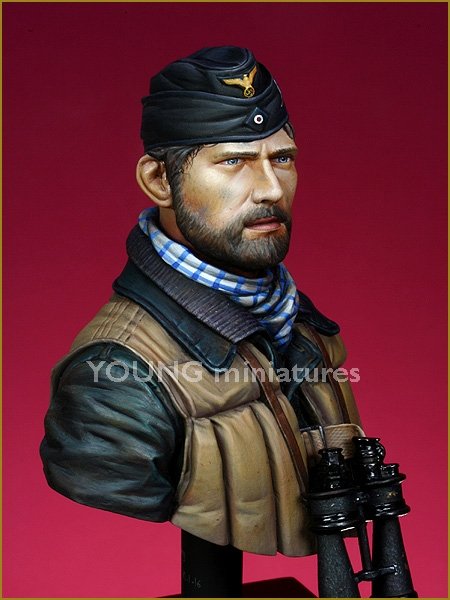 Young Miniatures YM1818 U-BOAT CREW WWII 1/10 – immagine 4