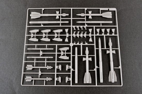 Trumpeter 03223 Russian MIG-29A Fulcrum 1/32 – image 11
