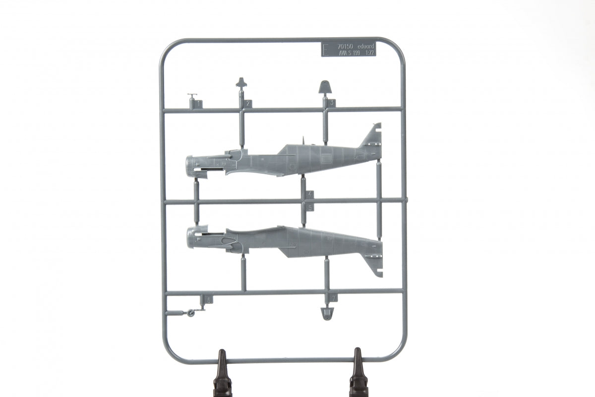 Eduard 7471 Avia S-199 bubble canopy 1/72 – Bild 7