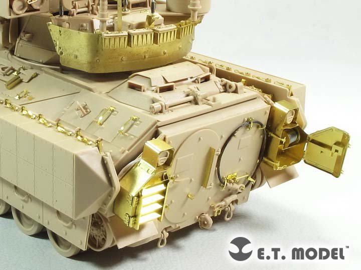 ET Modèle E35-219 US Army M3A3 BRADLEY avec BUSK III IFV (Pour Meng SS-006) (1/35) – image 6