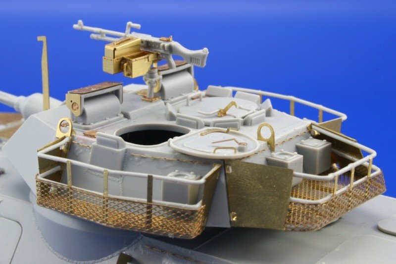 Eduard 36087 ASLAV-25 RV 1/35 Trumpeter – immagine 3