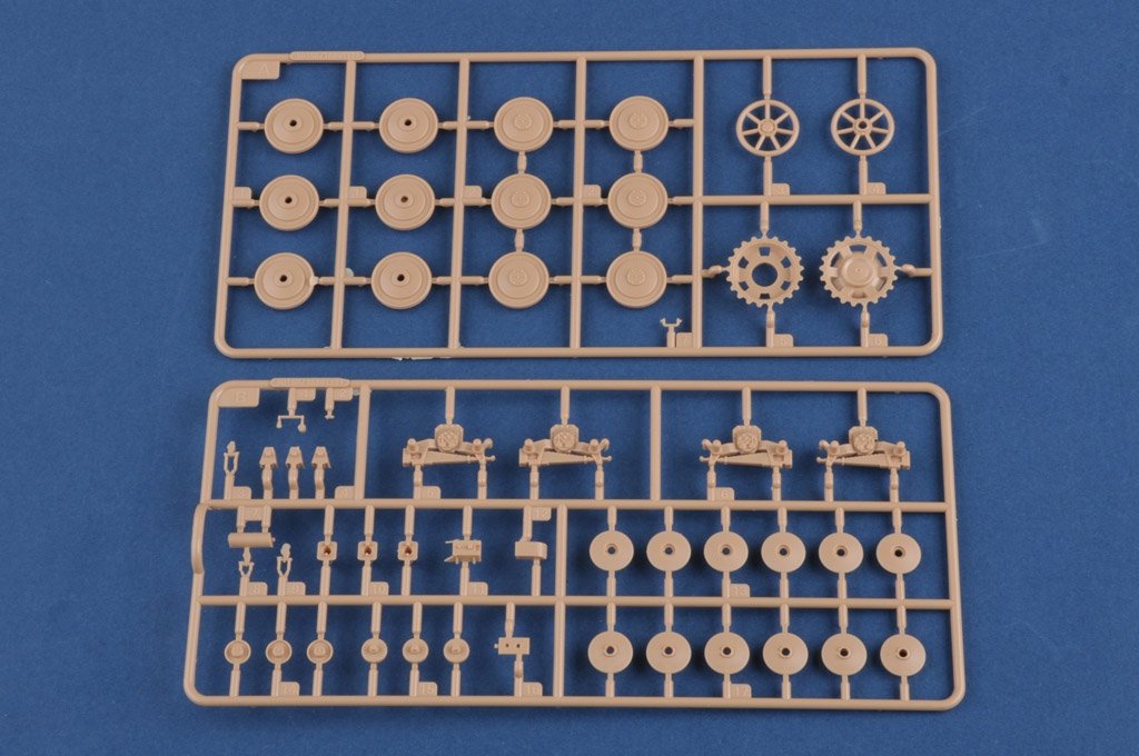 Hobby Boss 80150 German Pz.Kpfw.III/IV auf Einheitsfahrgestell 1/35 – immagine 8