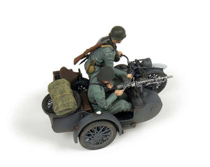 Zvezda 3717 German Motocycle Zündapp K800 with sidecar and crew 1/35 – immagine 3