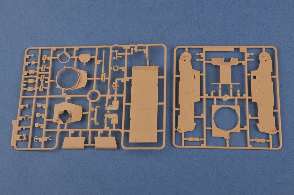 Hobby Boss 80141 German Panzer Kpfw.38(t) Ausf.B w/. Full Interior 1/35 – immagine 5
