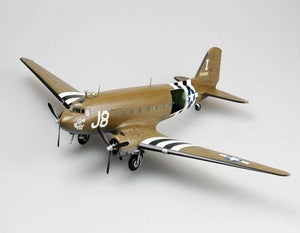 Trumpeter 02828 C-47A Skytrain 1/48 – image 2