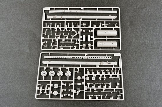Trumpeter 01033 Russian Zil-131V towed PR-11 SA-2 Guideline 1/35 – Bild 6