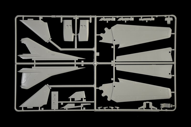 Italeri 2798 MiG-23 MF/BN FLOGGER 1/48 – Bild 13