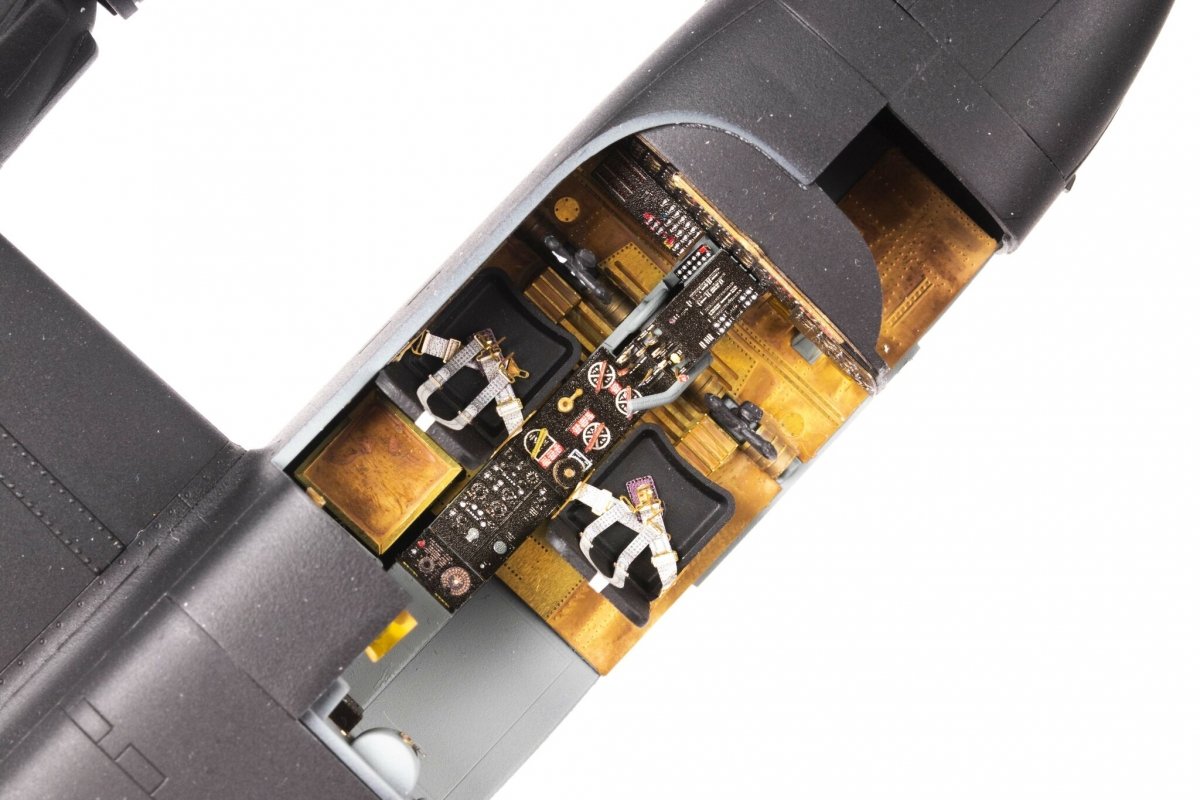 Eduard 491262 B-26K Invader ICM 1/48 – immagine 6