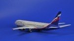 Zvezda 7005 BOEING 767-300 1/144 – imagen 2