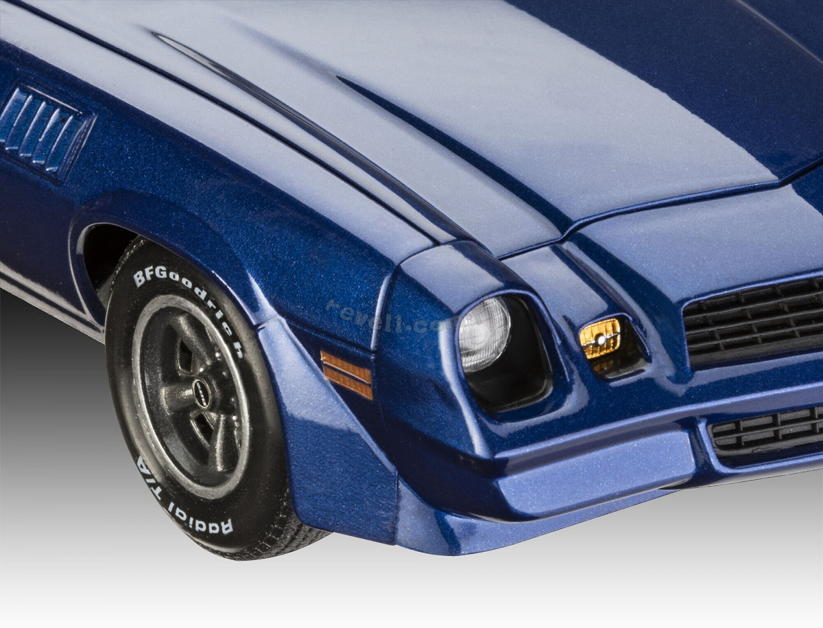 Revell 07728 Chevy Camaro Z/28 - Stranger Things 1/24 – image 3