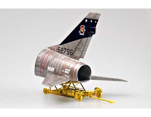 Trumpeter 02232 North American F-100D Fighter 1/32 – immagine 5