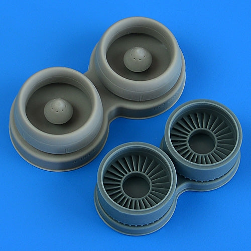 Quickboost QB72709 A-10A/C Thunderbolt II correct fan blades GWH 1/72