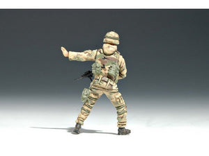 Trumpeter 00410 US101st Airborne Division Crew 1/35 – immagine 6