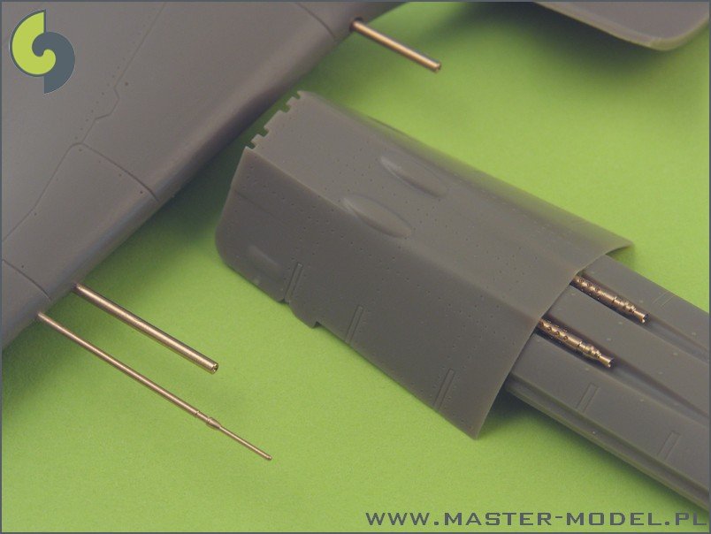 Master AM-48-018 Fw 190 A6 armament set (MG 17 barrel tips, MG 151 barrels, MG 151 fairings) &amp;amp; Pitot Tube 1/48 – immagine 5