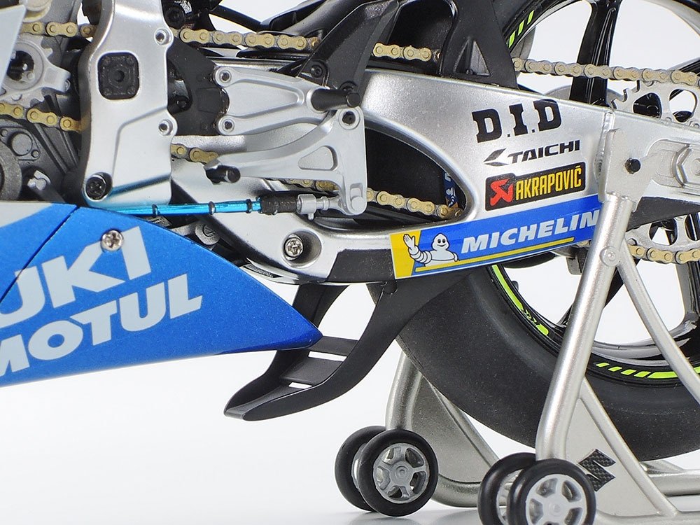 Tamiya 14139 Team Suzuki ECSTAR GSX-RR &amp;#39;20 1/12 – zdjęcie 8