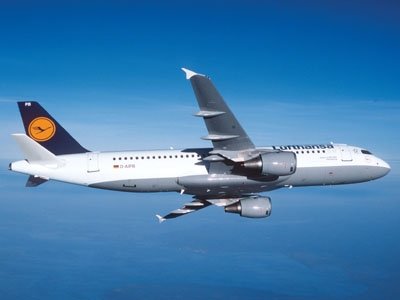 Revell 04267 Airbus A320 Lufthansa 1/144 – image 2