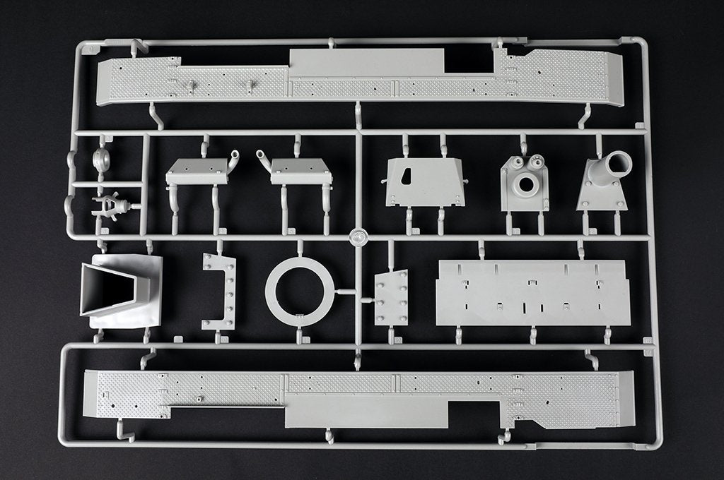 Trumpeter 00947 Germany III Assault Gun Type G Late Model (2 in 1) 1/16 – image 15