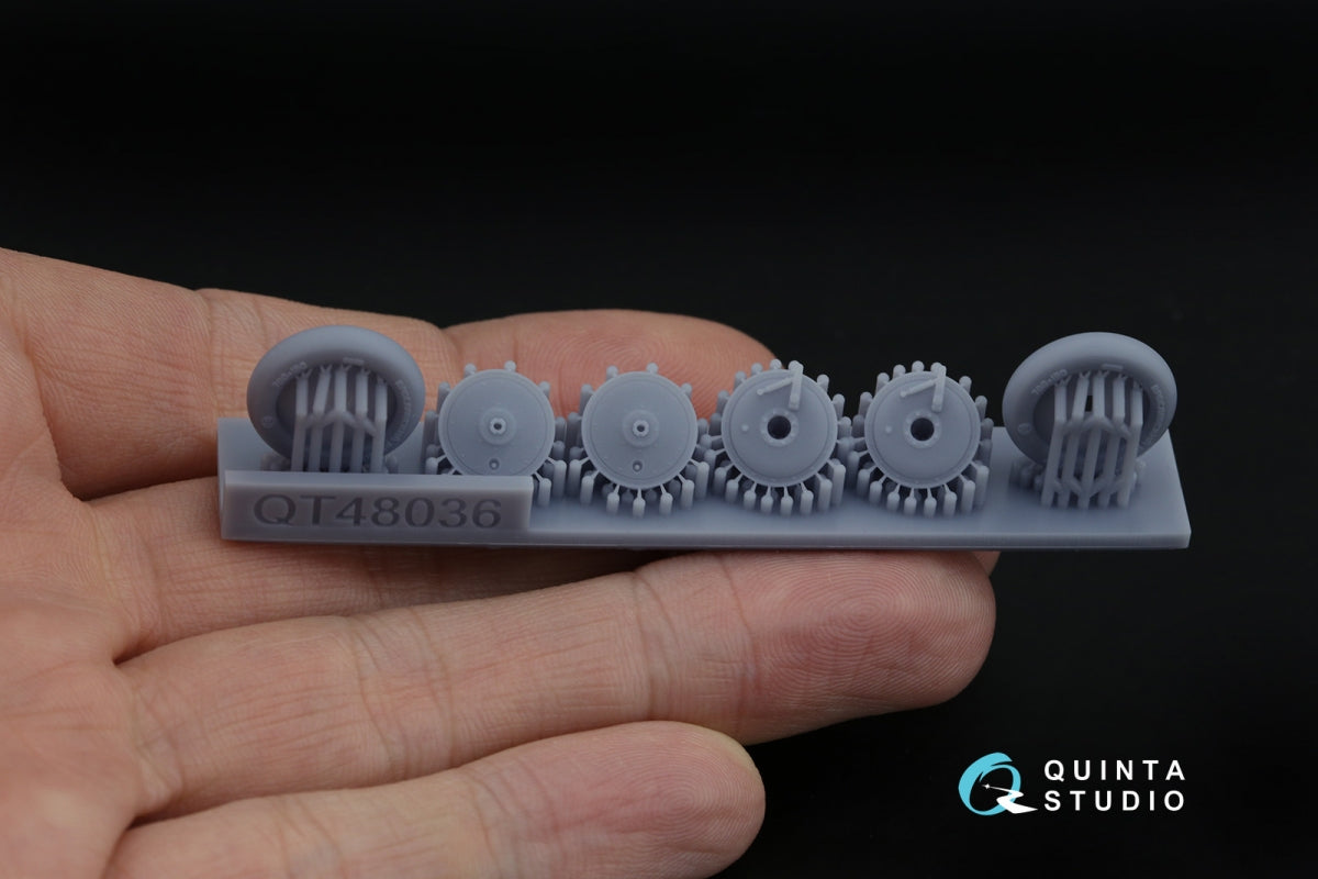 Quinta Studio QT48036 I-16 Wheels (late type) with separate hubs and weighted tires (all kits) 1/48 – imagen 4
