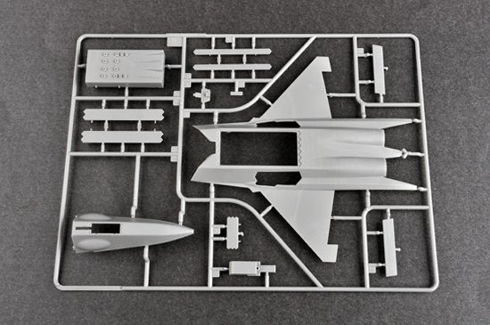 Trumpeter 01666 Shenyang J-31 Gyrfalcon (Airshow China 2014) 1/72 – zdjęcie 6
