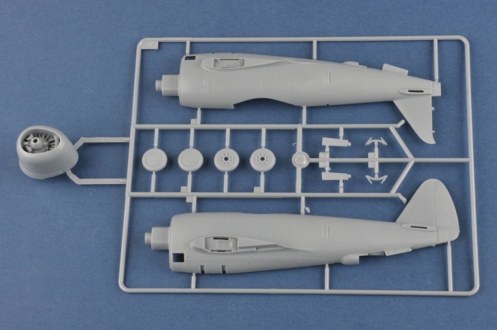Hobby Boss 85811 P-47D Thunderbolt Fighter 1/48 – immagine 4
