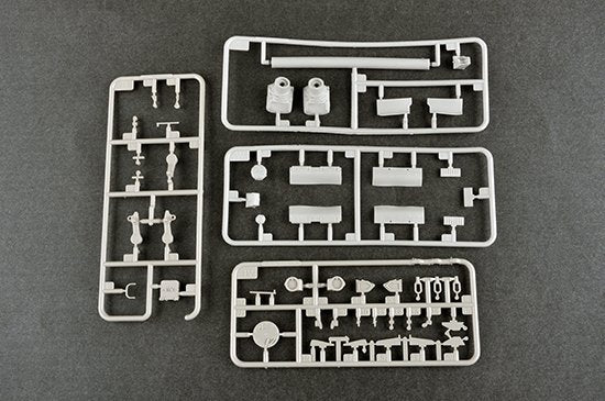 Trumpeter 09525 Russian T-80U MBT 1/35 – Bild 8
