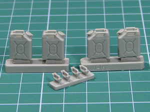 EUREKA XXL E-045 US Military Fuel Canisters 1/35 – immagine 6