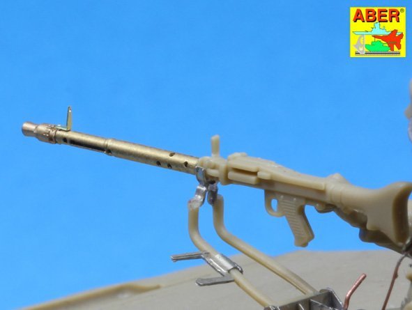 Aber 35L-098 Set of 2 barrels for German tank machine gun MG 34 with Panzermantel 1/35 – zdjęcie 6