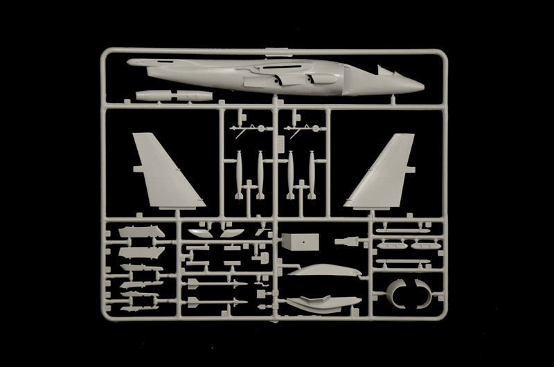 Italeri 90193 AV-8B Harrier II 1/72